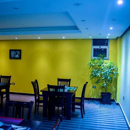 Melodie Hotel Addis Ababa Exterior foto