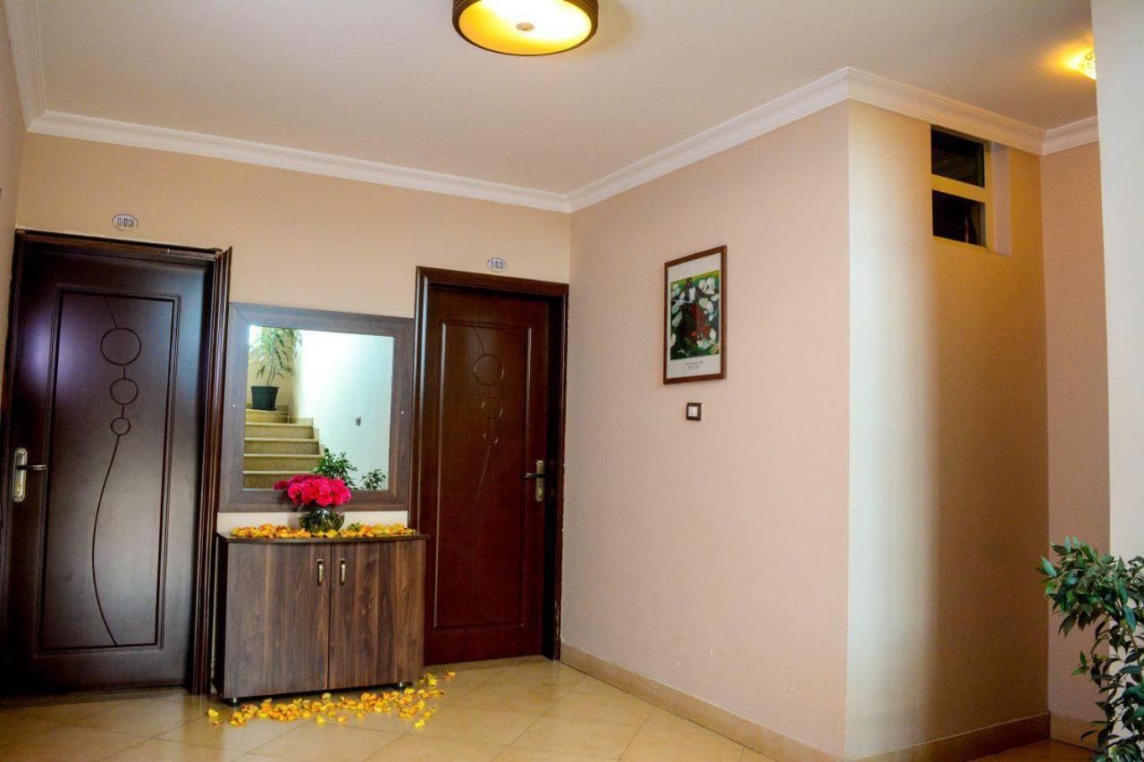 Melodie Hotel Addis Ababa Exterior foto